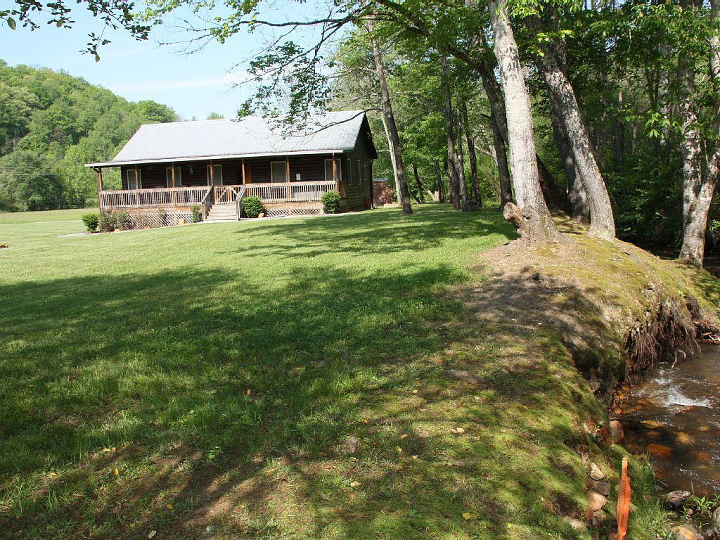 위티어 Climbing Bear Creekside Cabin 빌라 외부 사진